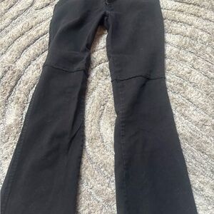 CLIO Black Pants Size 6 – Slit Hem